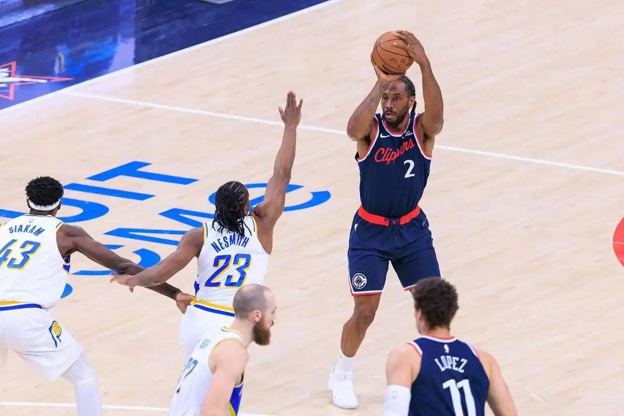 12+4+8+20！加兰主场首秀惊艳，替补快马轰23分，快船送鱼腩6连败